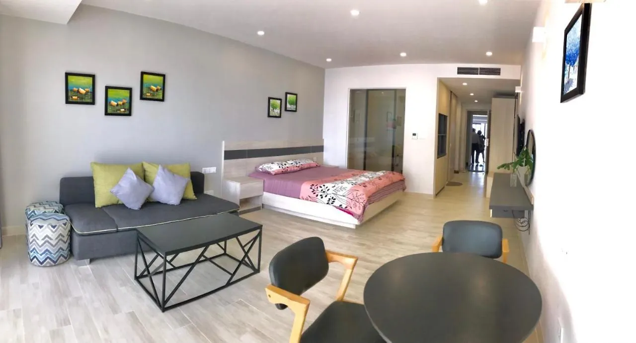 Gold Coast Apartments 芽庄